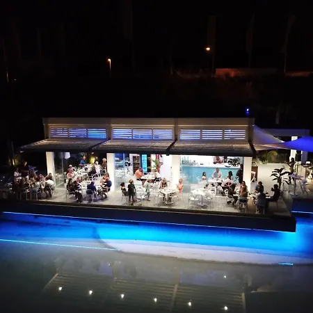 Al-1105 - In - Alcazaba Lagoon Apartamento